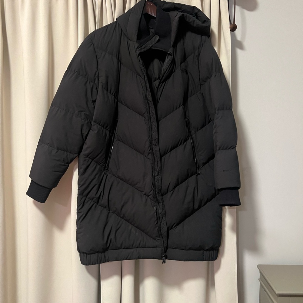 The North Face Women's Black Hooded Quilted Puffer Coat